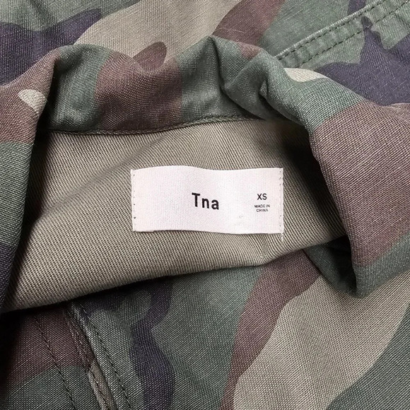 Aritzia TNA Minerva  Camo Green Utility Jacket Cinch Waist Size XS - Picture 8 of 9